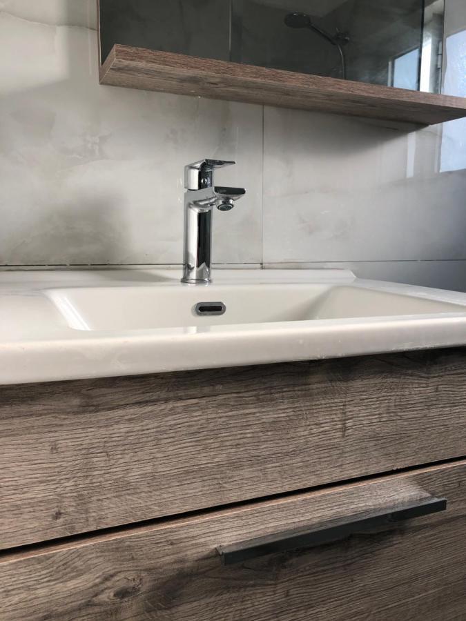 Sandri Apartment هيماري المظهر الخارجي الصورة